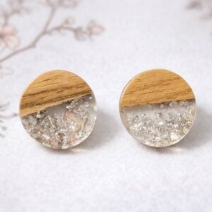 Handmade‎ Wood Resin Earrings Silver Flakes Stud Earrings Round